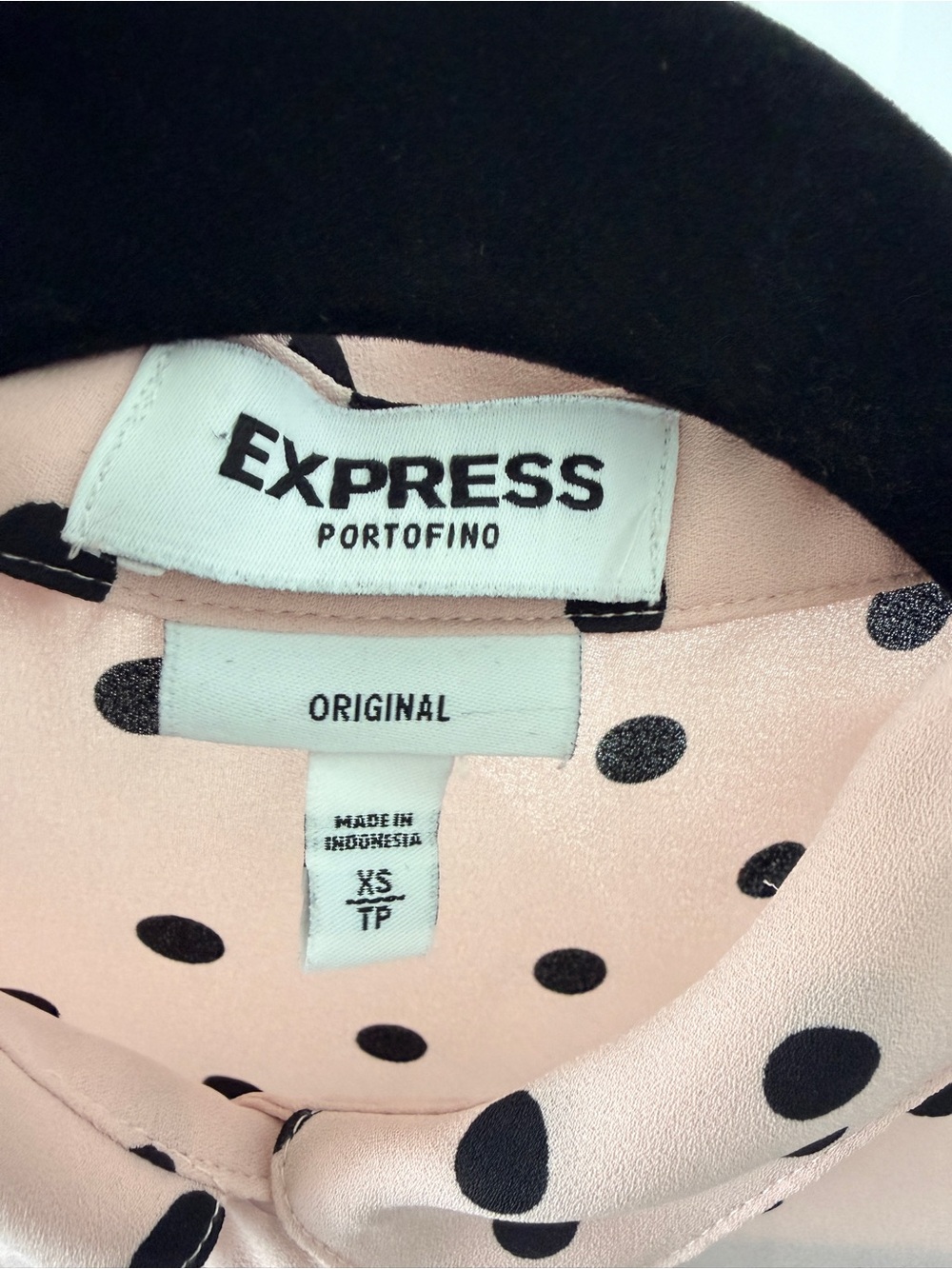 Express Portofino Pink and Black Polka Dot Blouse - Picture 5 of 6